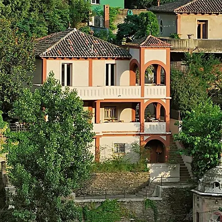 Casabelladona Villa *